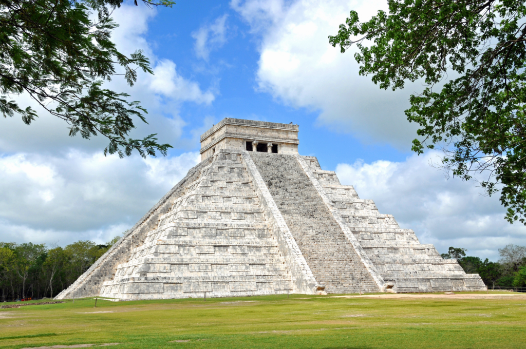 Descubra as mais fascinantes curiosidades sobre o México, um país de rica cultura, história intrigante e tradições surpreendentes. Acesse e explore!